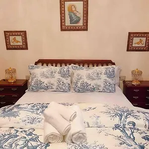 La Casa De Manolita Baena